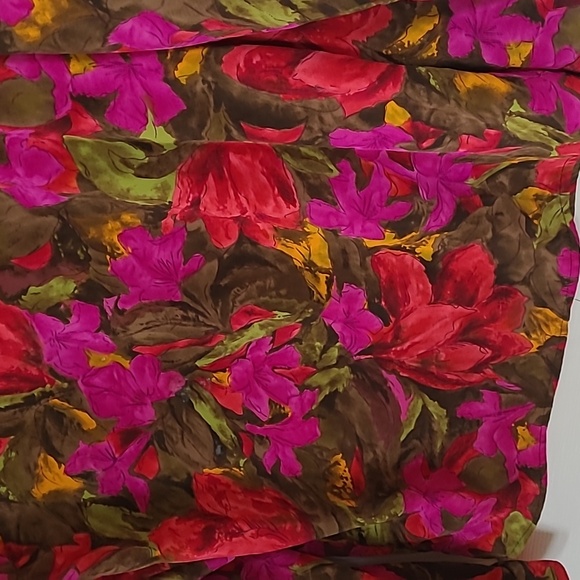 Vintage Hiroko Koshino '90s rich floral blouse, Made in 🇨🇦 Mint Condition - Picture 14 of 14